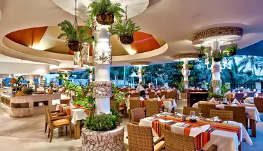 Leopard Beach Resort