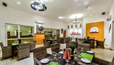 Leopard Beach Resort