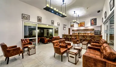 Leopard Beach Resort