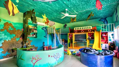 Leopard Beach Resort