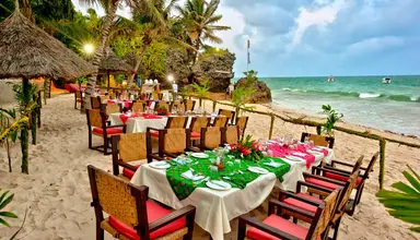 Leopard Beach Resort