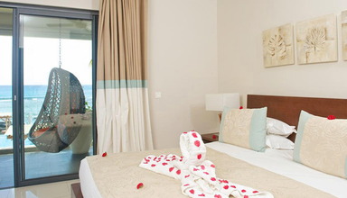 Leora Beach Luxury