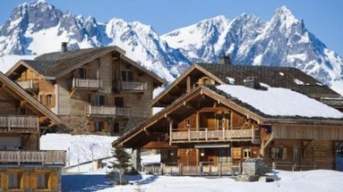 Les Chalets De L'Altiport