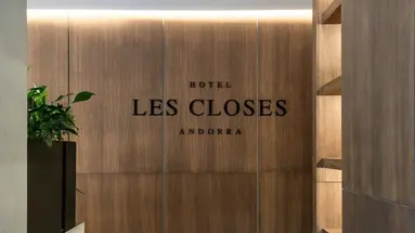 Les Closes