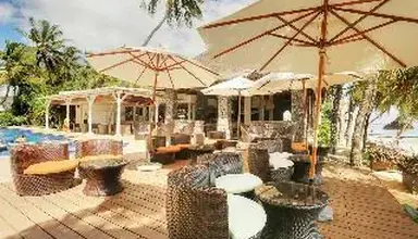 Les Cocotiers
