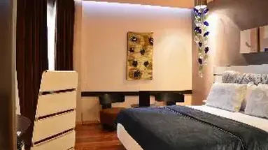 Les Fleurs Boutique Hotel