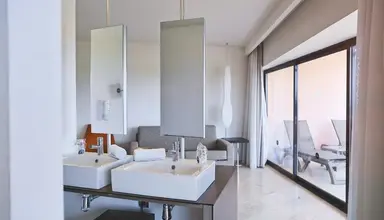 Les Oliveres Beach Resort & Spa