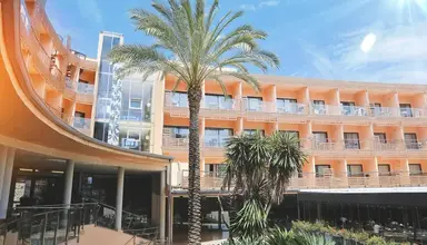 Les Oliveres Beach Resort & Spa