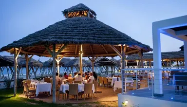 Les Orangers Beach Resort