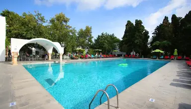 Les Orangers Beach Resort