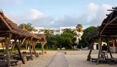 Les Orangers Beach Resort
