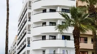 Les Palmiers (Larnaka)