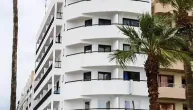 Les Palmiers (Larnaka)
