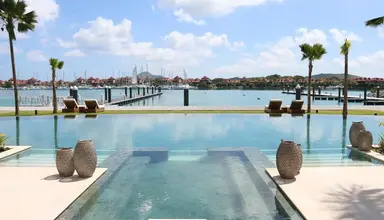 Lescale Resort Marina & Spa