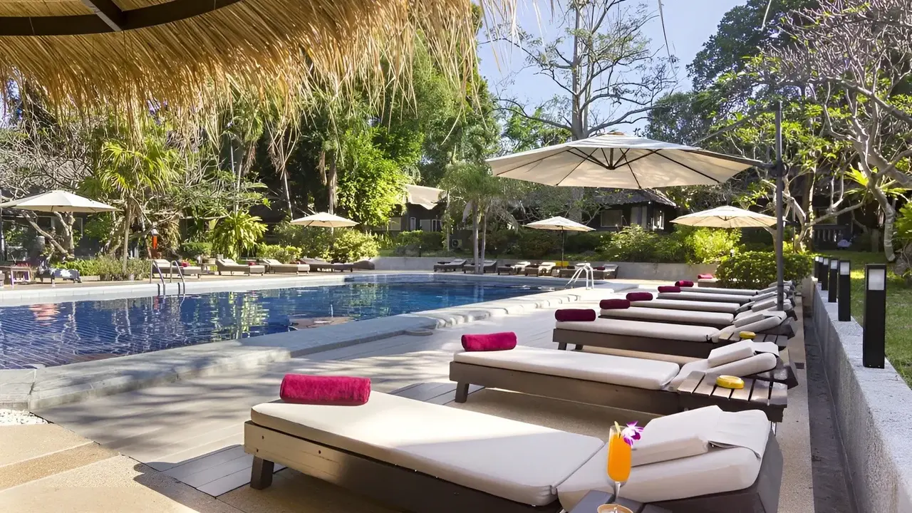 Let's Hyde Resort & Villas
