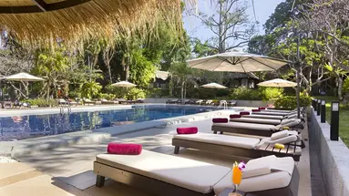 Let's Hyde Resort & Villas