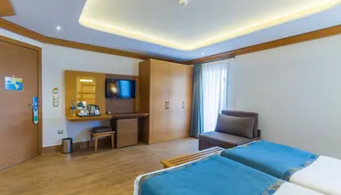 Letoonia Club