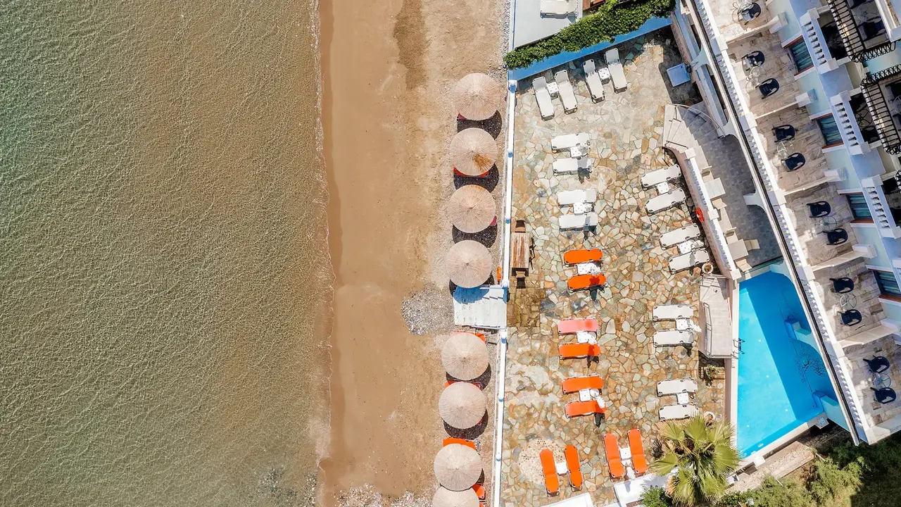 Levante Beach (Argassi)