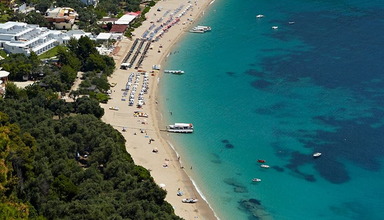 Lichnos Beach Hotel & Suites
