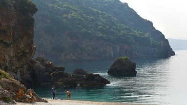 Lichnos Beach Hotel & Suites
