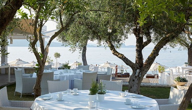 Lichnos Beach Hotel & Suites