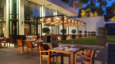 Life Gallery Athens Hotel