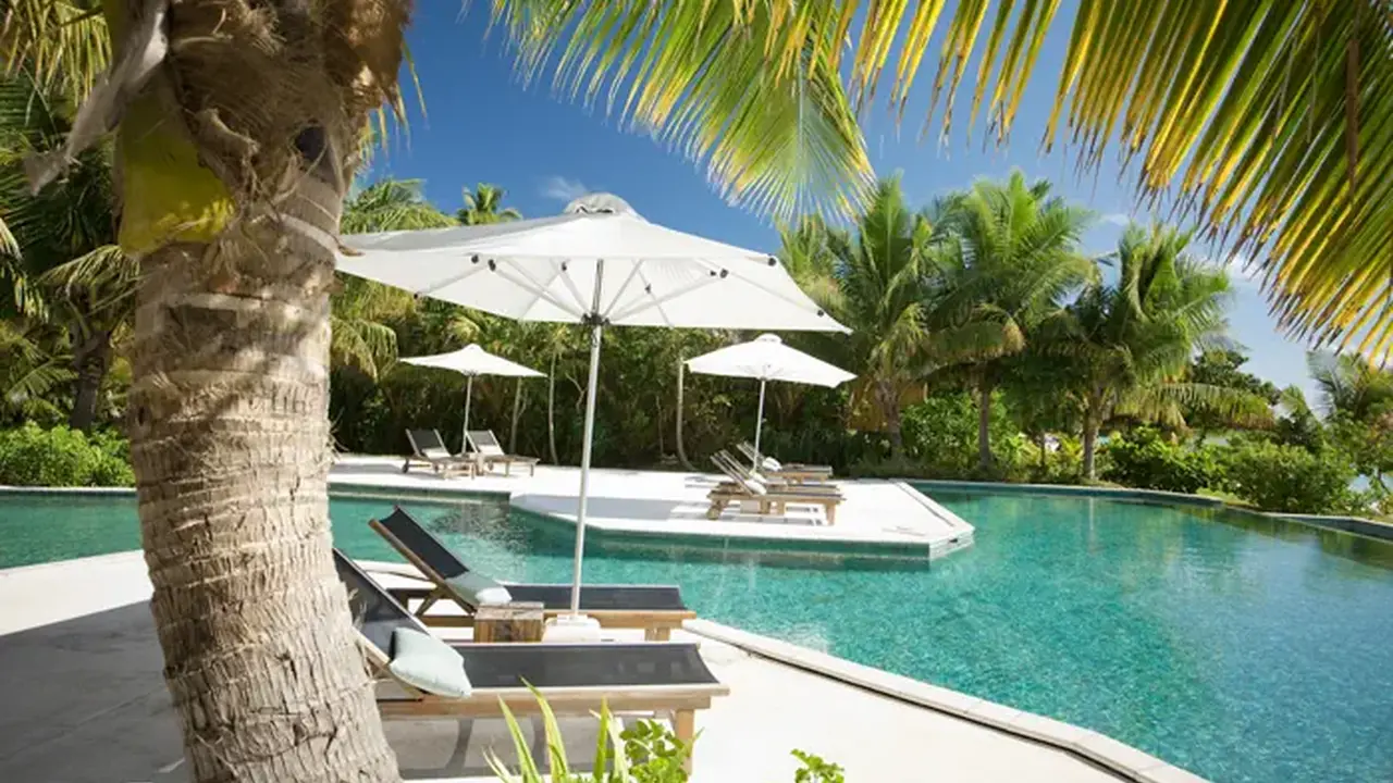Liku Liku Lagoon Resort