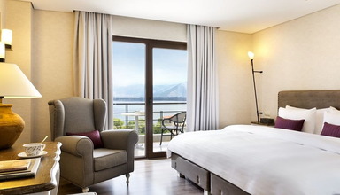 Limneon Resort