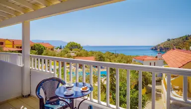 Limnionas Bay Village