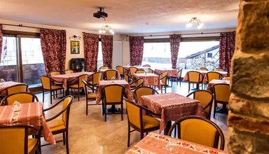 Limone Palace