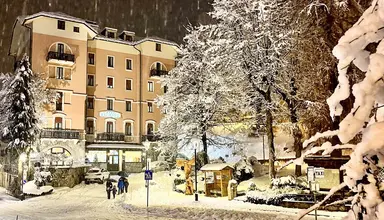 Limone Palace
