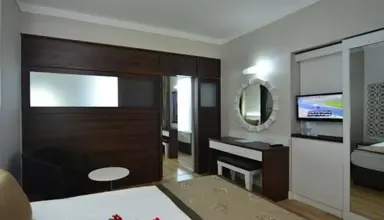 Linda Resort
