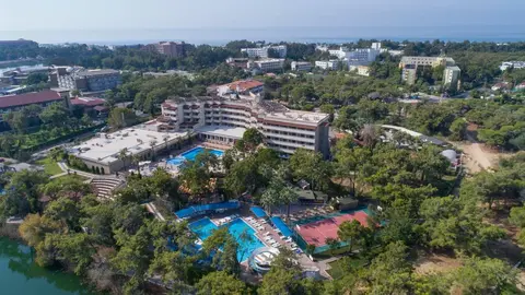 Hotel Linda Resort