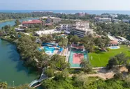 Linda Resort
