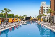 Linda Sunny Beach