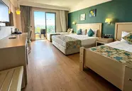 Linda Sunny Beach
