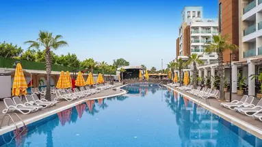 Linda Sunny Beach