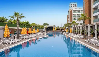 Linda Sunny Beach