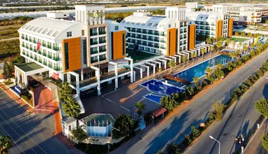 Linda Sunny Beach