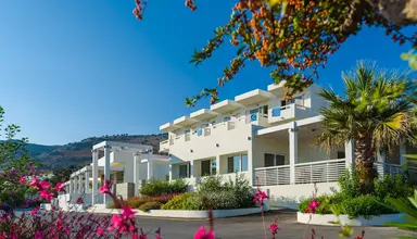 Lindos White Hotel & Suites