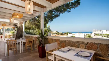 Lindos White Hotel & Suites