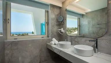 Lindos White Hotel & Suites