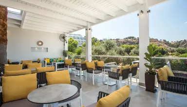 Lindos White Hotel & Suites