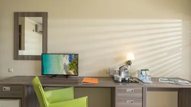 Lions Dive & Beach Resort