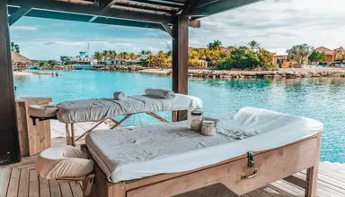 Lions Dive & Beach Resort