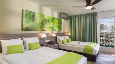 Lions Dive & Beach Resort