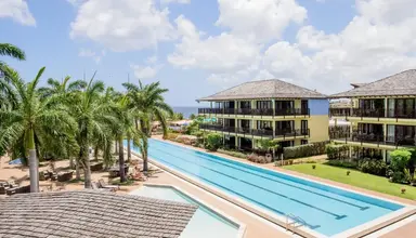 Lions Dive & Beach Resort