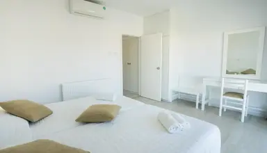 Liquid Apartments