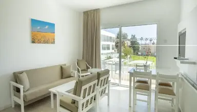 Liquid Apartments