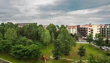 Lira (Słoneczny Brzeg)